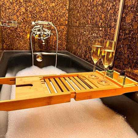 Noah - Seeleben Auf Zeit Am Rursee * Rurberg